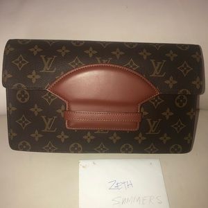 Louis Vuitton Vintage Pochette chaillot